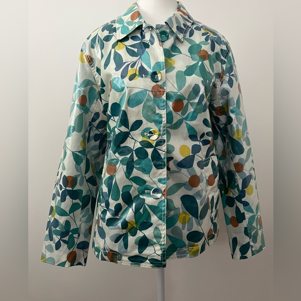 Nwot Chico’s Leaf Pattern Fully Lined Button Up J… - image 1